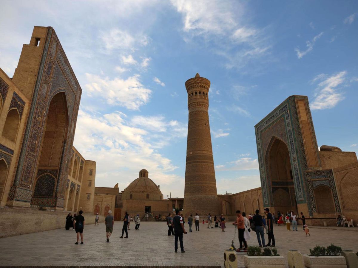 Architecture in Buchara. Photo: Alexandros Guekos